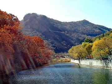 澳门天天好好免费资料，泰安傲来峰